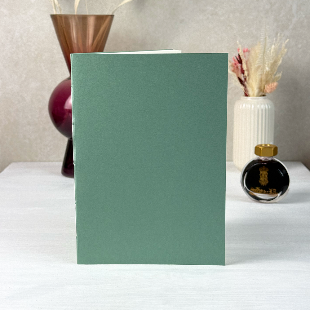 Loop Notatnik – A5, 60 stron, Lady Matcha - Lola Lima Paper Co.