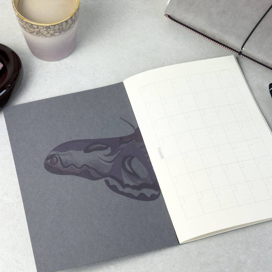 Loop Modular Monthly Planner – A5, 64 pages, dark - Lola Lima Paper Co.