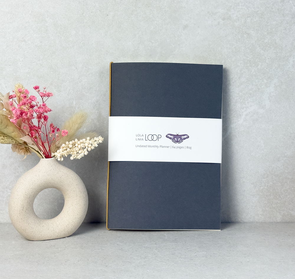 Loop Modular Monthly Planner – A5, 64 pages, dark - Lola Lima Paper Co.