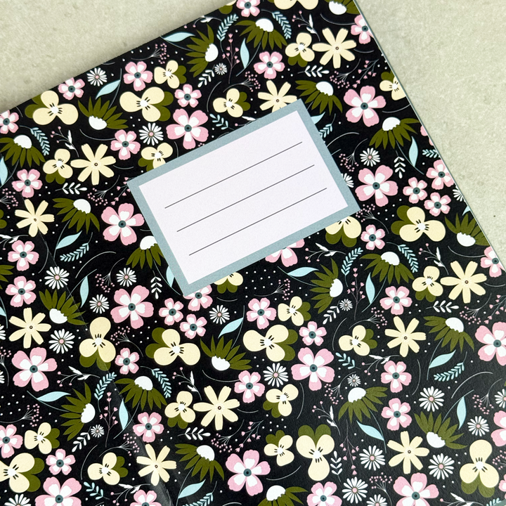 Notebook 192 pages, dotted, hard cover - Lola Lima Paper Co.