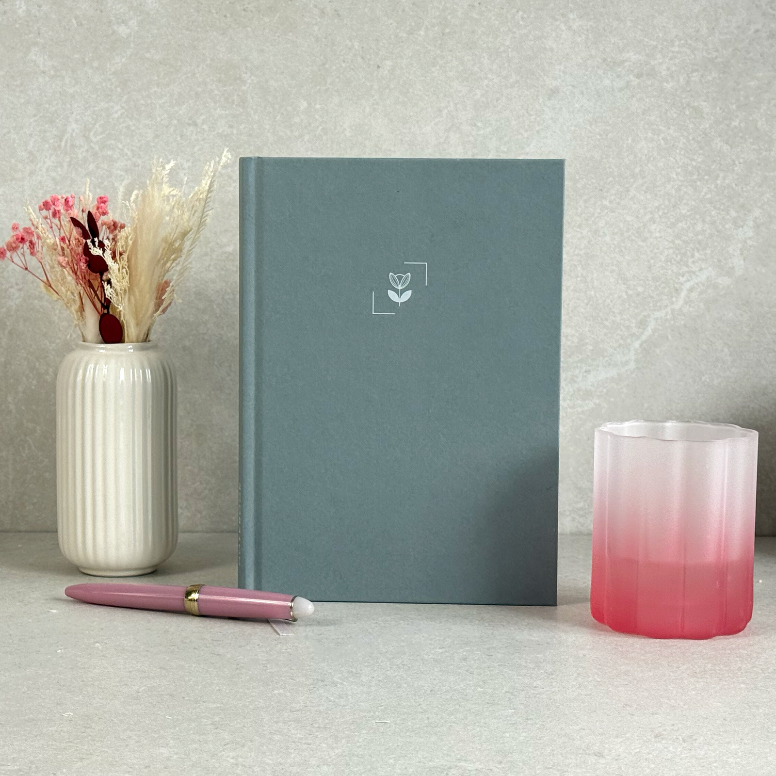 Notebook 192 pages, lined, hard cover - Lola Lima Paper Co.